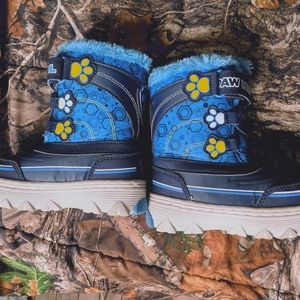 Boys winter boots